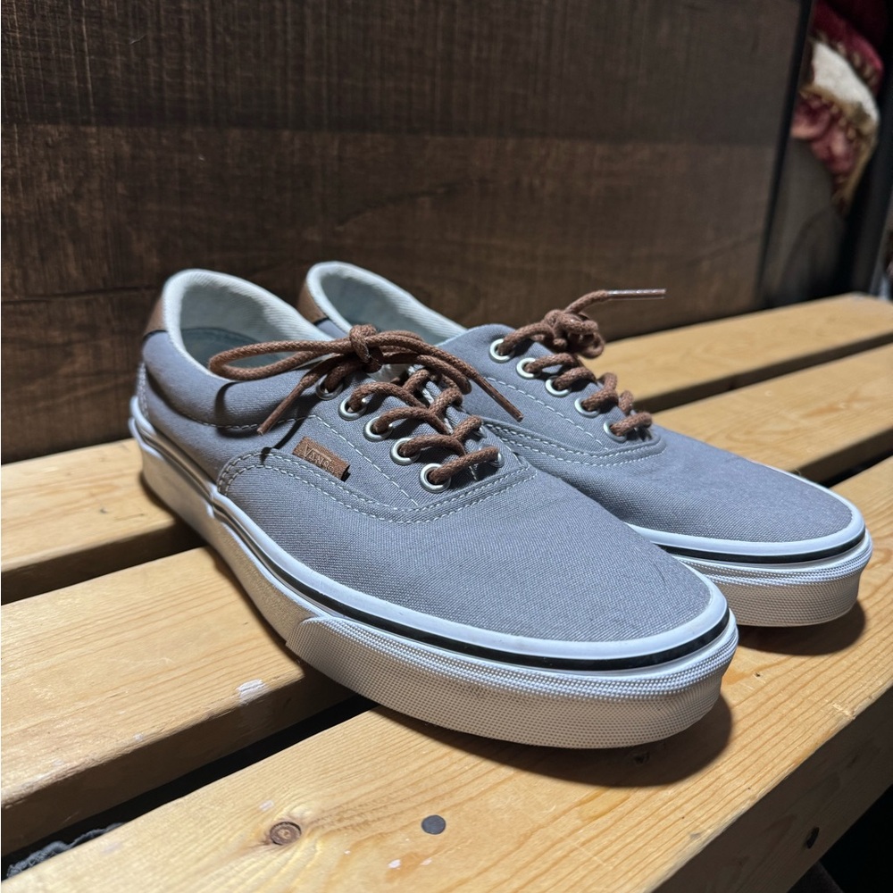 Women’s Vans- Size 8